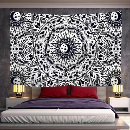 Indian Mandala Tapestry Bohemia Tapestry Wall Hanging Decoration Hippie Tapestry Beach Throw Rug Yoga Mat Travel Mattress