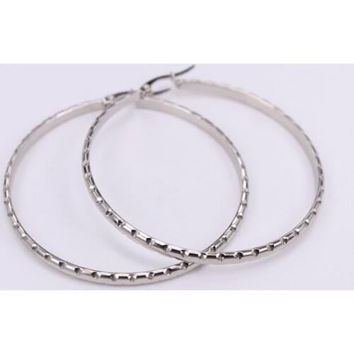 Cute and exaggerated 50mm steel color Fashionable temperament Rock Womens fashion wear Hoop earrings LH877