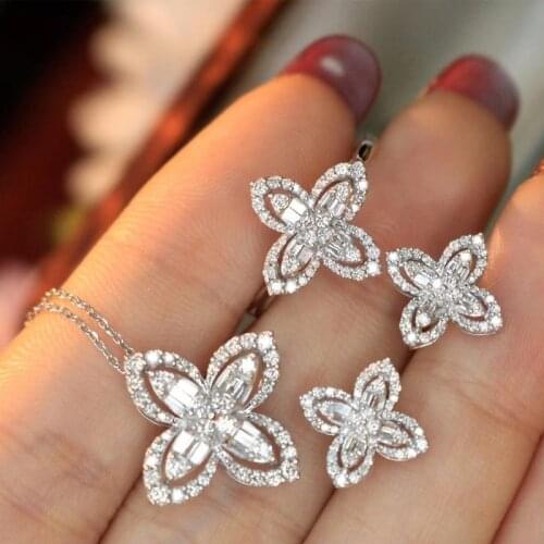QTT Fashion Wedding Accessories Sets Bling Flower White Crystal Pendant Necklace Ring Stud Earrings Temperament Jewelry Set 2021