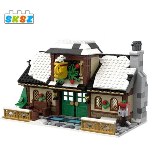 New Christmas Series MOC Winter Village Scene Holiday City Train Reindeer Friends Building Blocks Santa Claus Kid Toys Xmas Gift