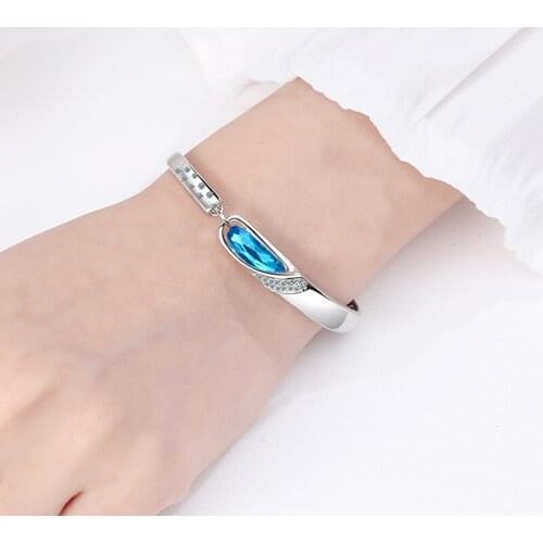 New Luxury Blue Zirconia Stone Cuff Bracelets Shiny Micro Crystal Pave Waterhole Charming Bracelet Accessories Gifts For Women