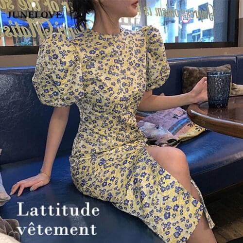 French Vintage Boho Dress Women Casual High Street Elegant Floral Dress Puff Sleeve Split Party Revolve Midi Dress Summer 2021