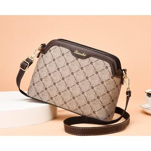 2020 new shell bag simple and generous shoulder bag fashion crossbite bag woman