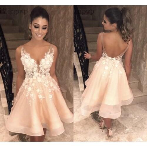 YiMinpwp Short Homecoming Dresses V Neck Backless Mini Appliques 3D Floral Girls Cocktail Party Gowns vestidos de cotel
