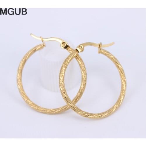 Hot Sale Multiple sizes Gold Color classic Stainless steel jewelry simple Party Hoop Earrings for Women LH770