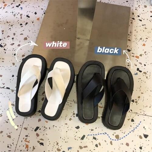 Summer New Sandals Women Slippers Ladies Thick-soled Flip Flops Womens Fashion Platform Slides Flat Beach Shoes