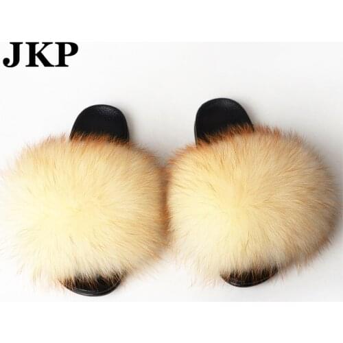 Women Furry Slippers Shoes Real Raccoon Fur Cute Fluffy Plush Slippers Fuzzy Faux Raccoon Fur Casual Sandals Home Shoes TX02