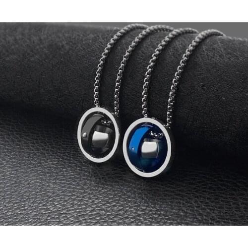 Titanium steel rotating necklace pendant, hip-hop men and women cold wind simple and versatile item