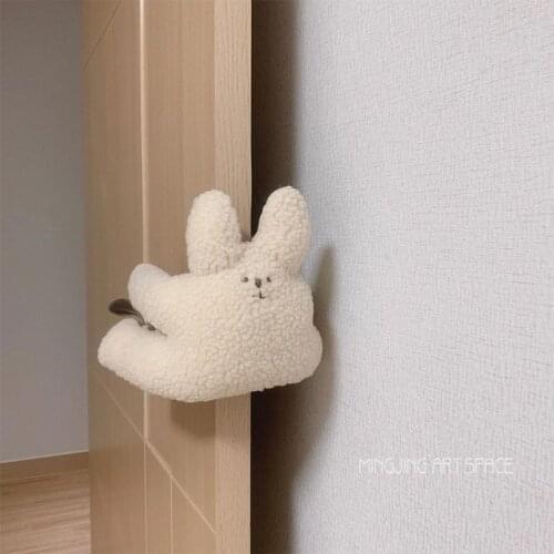 INS Style Cute Bunny Bear Anti-Clamp Hand Door Hanging Safety Door Stop Lamb Wool Childrens Creative Protection Door Stop