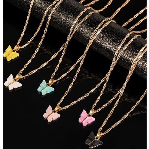 LOVR 2020 New Korean Small Butterfly Necklace Women Fashion Adorable Sweet Simple Clavicle Chain Acrylic Necklace Female Jewelry