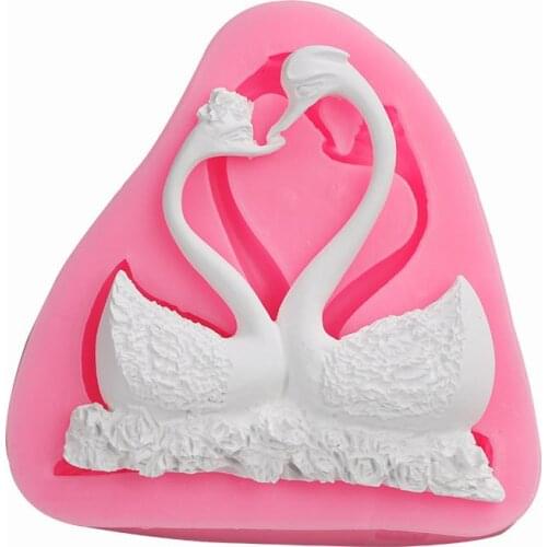 Lovely Swan Shape 3D Fondant Silicone Mold Candle Chocolate Soap Molds Wedding Cake Decorating Tools Baking Mold