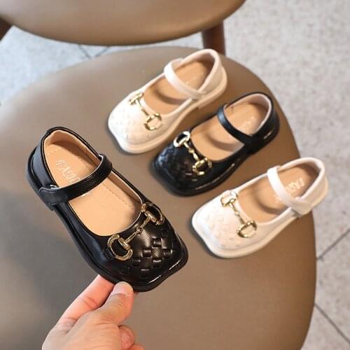 Baby Girls Leather Shoes Spring New Kids Black Cool Metal Chain Childrens Fashion Beige Hollow Out Princess Shoes 1-9 Years Old