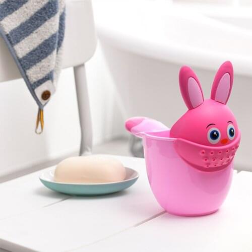 New Baby Cute Rabbit Shower Shampoo Cup Newborn Bath Shower Cups Infants Shower Watering Spoon Shower Cup Baby Bath Toys Hot