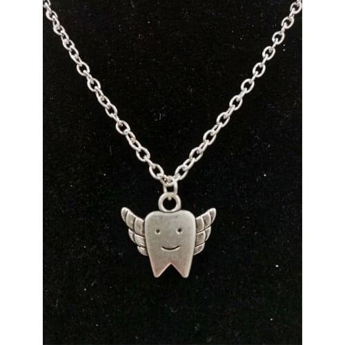 5Pcs/1Lot Vintage Teeth and Tooth Fairies/Tooth Elf Charm Alloy Pendant Necklace For Women Jewelry Gift Q128