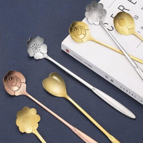 Gold Dessert Tea Spoon Long Handle Flowers Design Coffee Mixing Spoon Stainless Steel Vintage Teaspoons Drink Tableware 1 PC