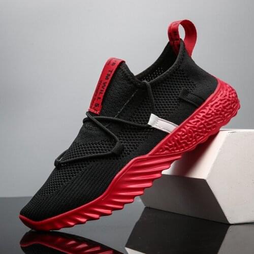 2020 Outdoor Casual Shoes Mens Autumn And Summer Breathable Mesh Shoes Fashionable Lightweight Comfortable Sports Shoes 39-48