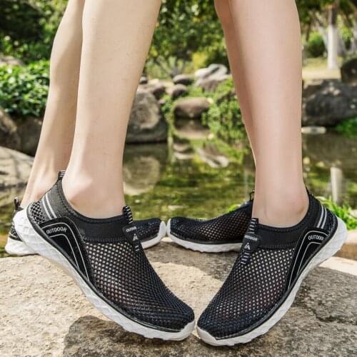 Summer New Couple Wading Shoes Mesh Breathable Lightweight Comfortable Sports Shoes Outdoor Beach Water Quick-Brying River Shoes