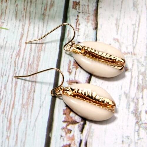 MOON GIRL Natural Shell Cowrie Dangle Earring for Women Boho Bohemian Conch Earrings Femme Aretes Dropshipping Jewelry