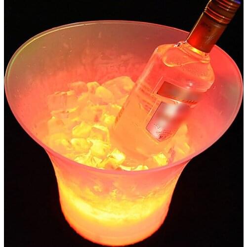 New Design 5L Waterproof Plastic LED Light Ice Bucket Color Bars Nightclubs LED Light Up Champagne Beer Bucket Bars Night Party