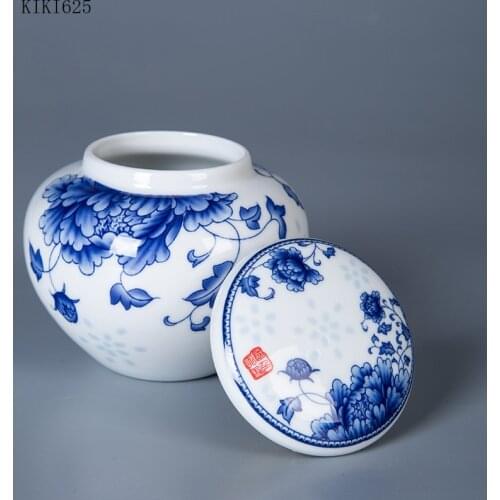 Creative Blue and White Porcelain Tea Caddy with Lid Household Sealed Food Storage Jar Candy Snacks Tea Storage Home Decoration