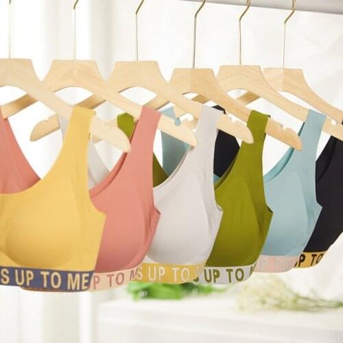 The new letter ice silk non-marking sports vest style a piece of forming gathers no steel ring beautiful back bra