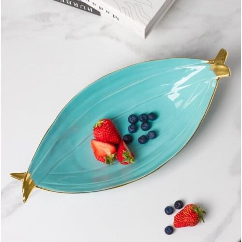Fruit Plate Ceramic Breakfast Snack Plate Livingroom Desktop Candy Salad Dish Leaf Shape Storage Creative Ornament Wedding Gift