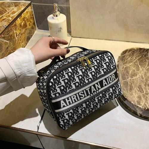 Korean Version of The Trend Large-Capacity Letter Cosmetic Bag high-Quality Simple Fashion Organizer for Cosmetics Storage Bag