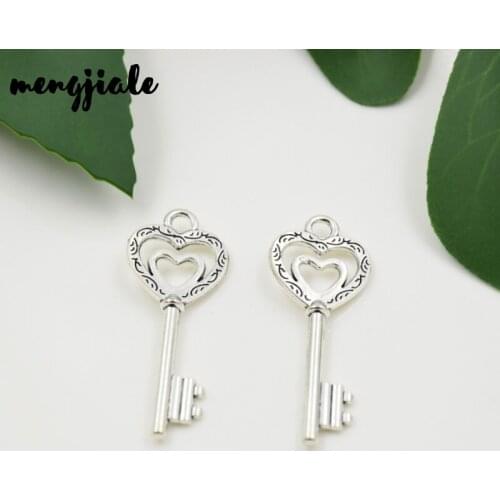 MENGJIALE 15pcs/lot Vintage Charms skeleton heart key Tibetan Silver Pendants Crafts Making Findings 50x19mm