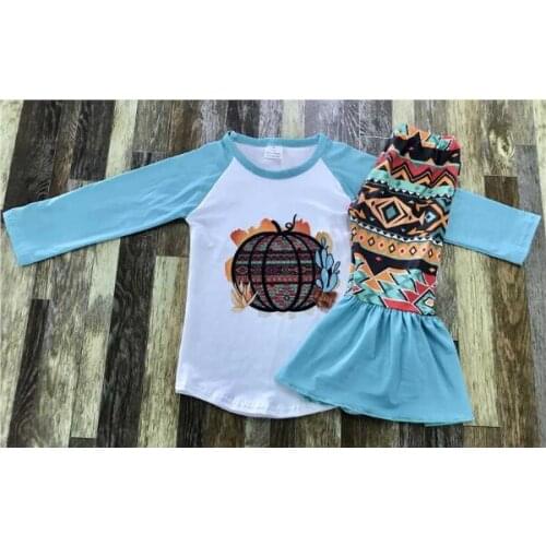 Boutique baby childrens blue long sleeve totem pumpkin bell bottom set