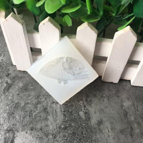 Hand Fan Silicone Flexible Pendant Mold Jewelry Gum Paste Fondant Polymer Clay Charms Resin Cupcake Topper Mold Cake Decoration