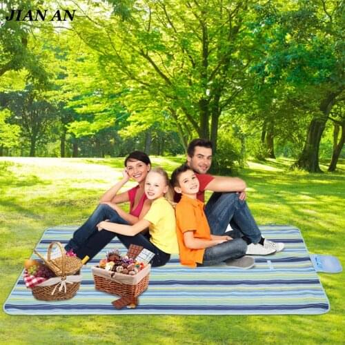 Outdoor Picnic Mat Waterproof Camping Mats Sleeping Pad Foldable Beach Blanket Moistureproof Plaid Baby Multiplayer Mat