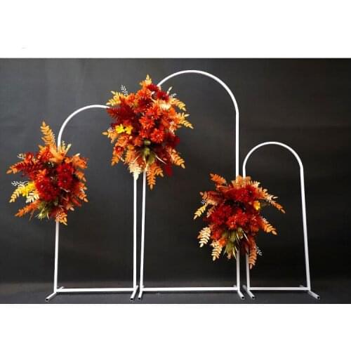 Wedding props stage wrought iron screen arches Mori series wedding scene layout decoration road guide ornaments