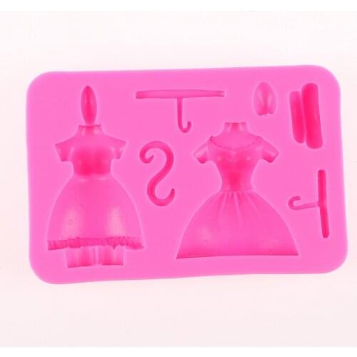 DIY Girl skirt hangers chocolate Candy Cookie cake decorating tools DIY baking fondant silicone mold F0455