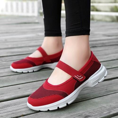 Women Sneakers Tennis Shoes Outdoor Sports Shoes Breathable Female Elderly Walking Shoes Thick Platforms Light Comfort Trainers