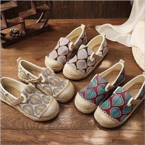 New Design rubber soled national style elegant embroidered Fabric shoes fashion casual cotton hemp womens Ethnic shoes