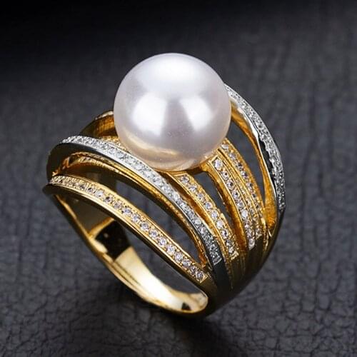 Zlxgirl jewelry 2021 New Arrival Twist Pearl Statement Rings for Women Cubic Zircon Finger Rings Beads Charm Ring wedding aneis