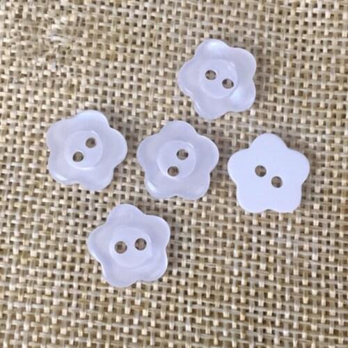 100pcs 12mm White Pearl Resin Flower Buttons 2 Holes DIY Handmade Crafts Sewing Accessories