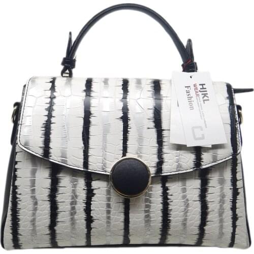 Dot Stud Designer Fashion Luxury Women Handbags Messenger Bags Crossbody Shoulder Bags Genuine Leather Real Leather Fashion