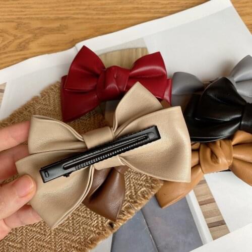 Fashion PU Leather Solid Color Bow Hairpin Duckbill Spring Clips Winter Hair Ornament Hairpins Girls Hair Accessories for Women