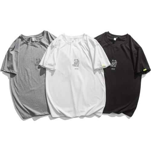 The new summer 2021 simple short-sleeved T-shirt Men loose round collar versatile half sleeve shirt Cartoon print T-shirt