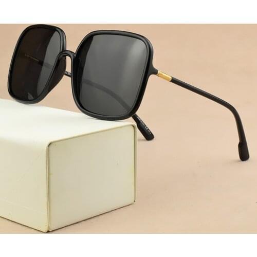 Luxury brand polarized sunglasses women 2020 Large frame square ultra light sunglasses for women Black UV400 Vintage sunglasses