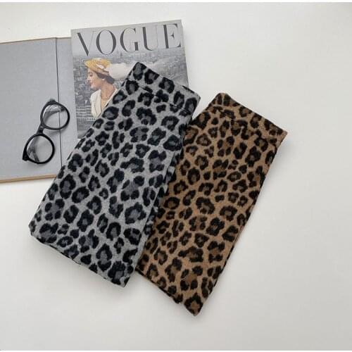 Abrini 2021 Fall Winter Skirt Fashion Leopard Skirt High Waist Outwear Female Sexy Woolen Skirt Casual Women Mini Skirt Slim