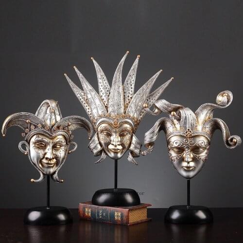 Creative retro mask resin crafts ornaments living room TV cabinet bar home soft decorations study decoration