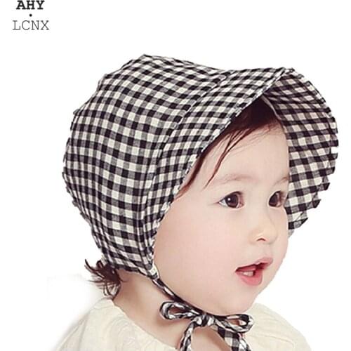 Autumn New Baby Hat Beanie Boys Girls Bucket Cap Pilot Wide Brim Plaid Dots Newborn Cosplay Cotton Strap Photography Props
