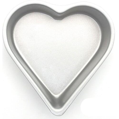 Non-Stick Love Heart Strawberry Shape Cake Pan Baking Cheese Bread Tray Jelly Pudding Mold Kitchen Gadgets