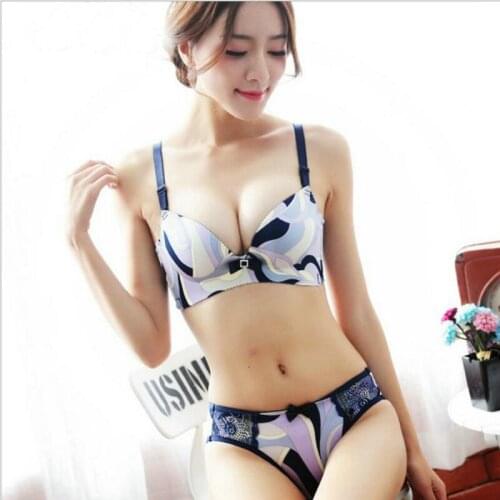 High quality Leisure Sutia Female Underwear Women Push up Lace Bra set Cotton Bras Sets Vs Sexy Lingerie Ropa Interior mujer