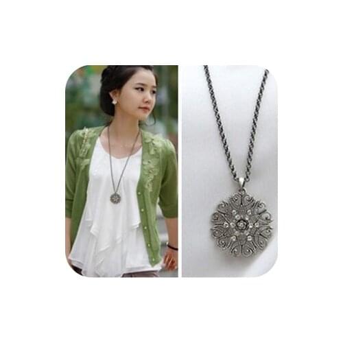 Can mix color)2014 Hot free shipping wholesale 20pcs/lot bohemia cutout decorative pattern pendant necklace rhinestone jewelry