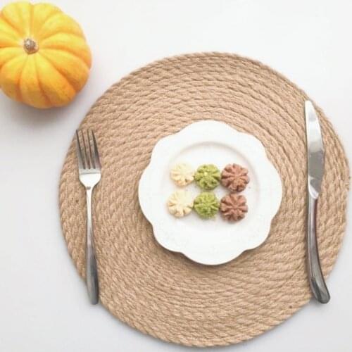 Pukupu Linen Coarse Calico On The Bed