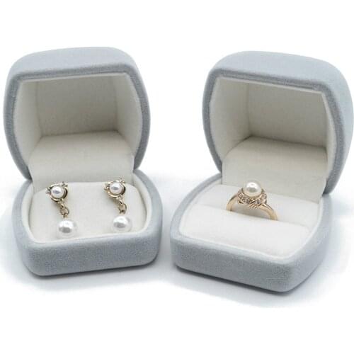 1 piece Grey Velvet Potbelly Bread Oval Ring Box Pendant Box Outside Grey Inside Beige Packaging Bags for Business