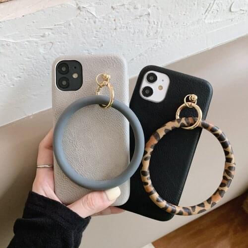 Wrist Bracelet Circle Ring Phone Cases For iphone 12 11Pro Max X XR XS Max 7 8 Plus 11 SE 2020 Chic Fashion Brown Leather Cover
